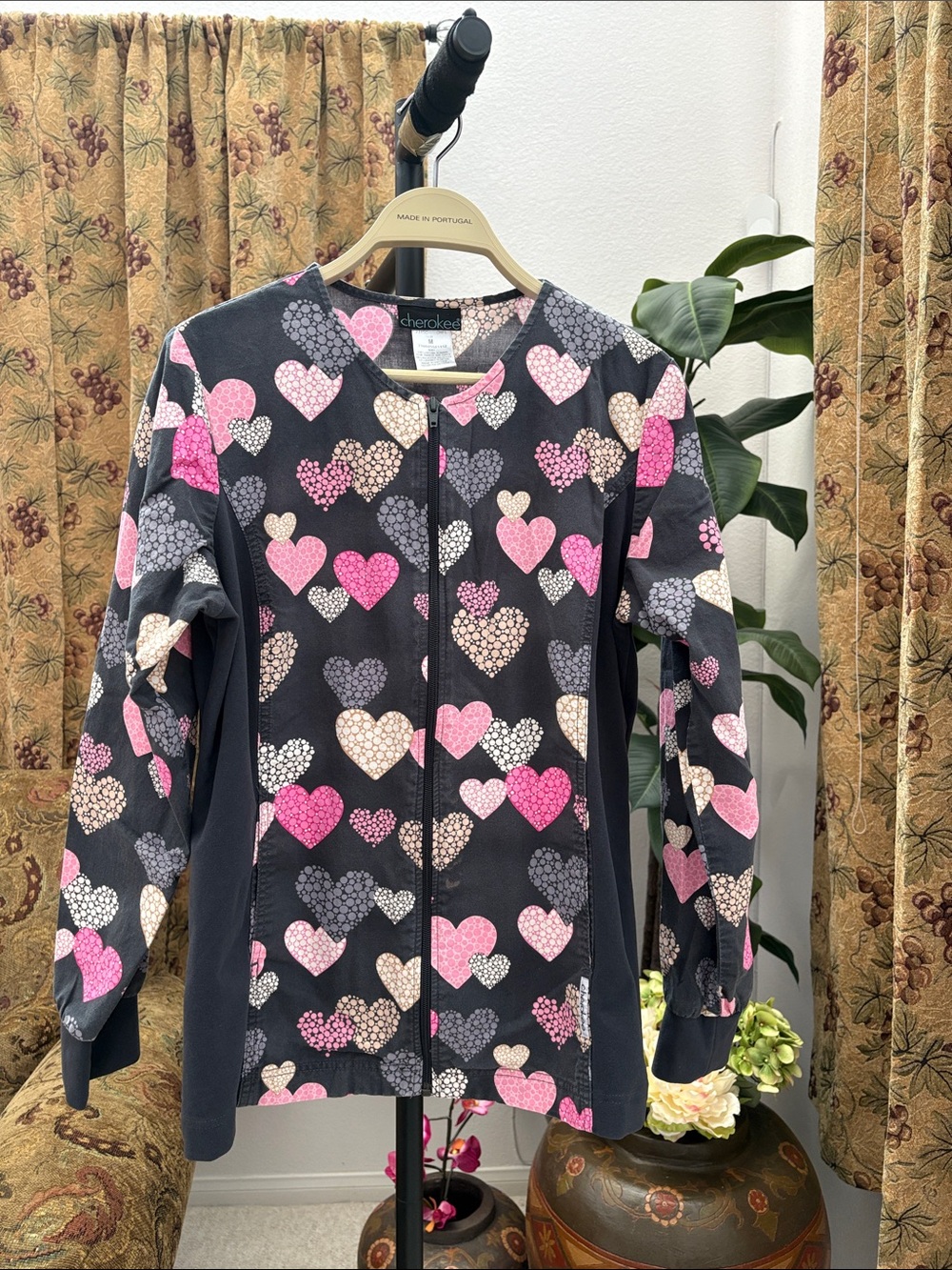 Cherokee Zip-Front Scrub Jacket with Pink and Gray Heart Print